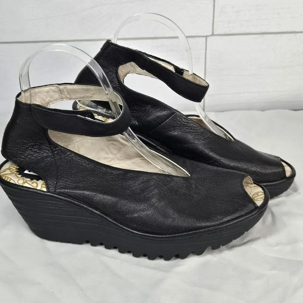 Fly London Yala EU 40 US 9.5 Black Leather Peep Toe Platform Wedge Sandals